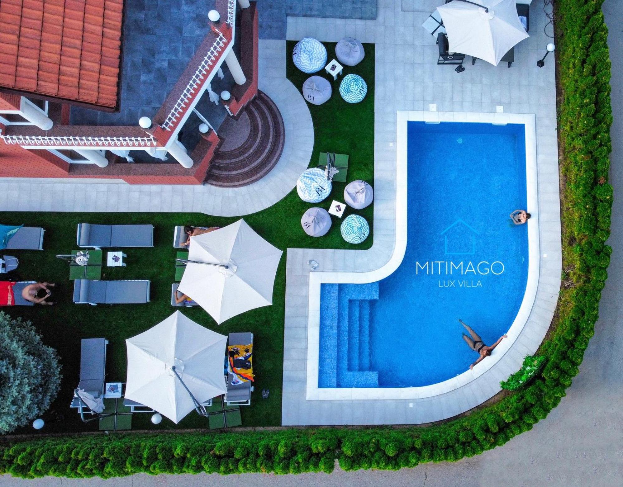 Lux Villa Mitimago นิส ภายนอก รูปภาพ